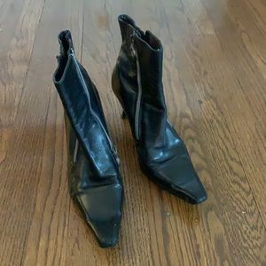 Donald J. Plainer leather bootie